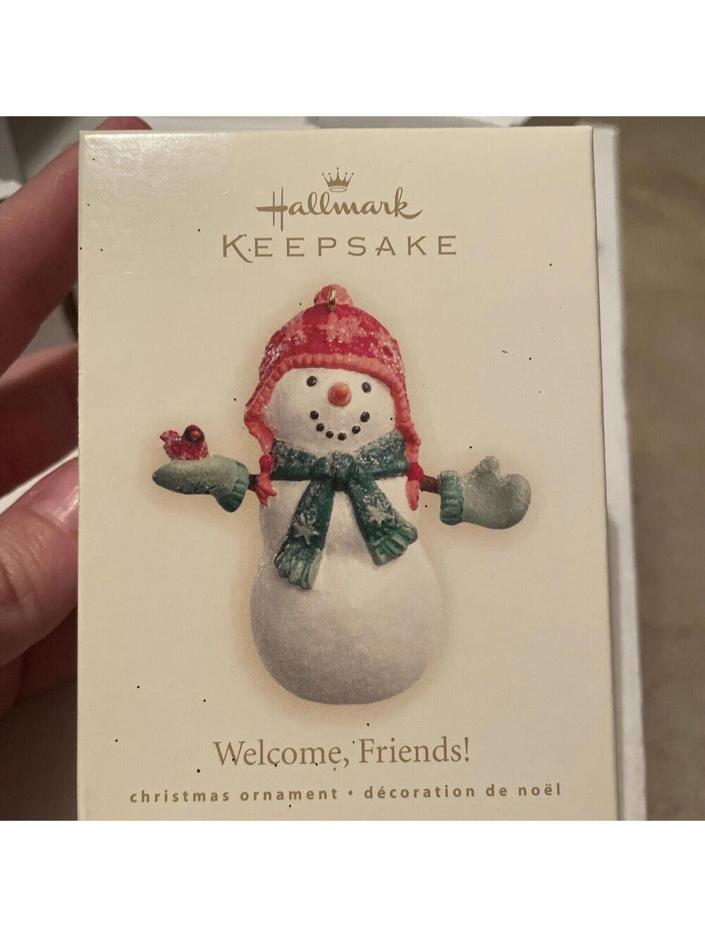 Hallmark Keepsake WELCOME, FRIENDS! Snowman Ornament, 2007. New In Box.
